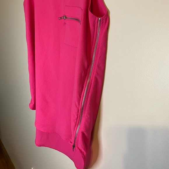 Fuchsia Pink Blouse - Picture 2 of 4